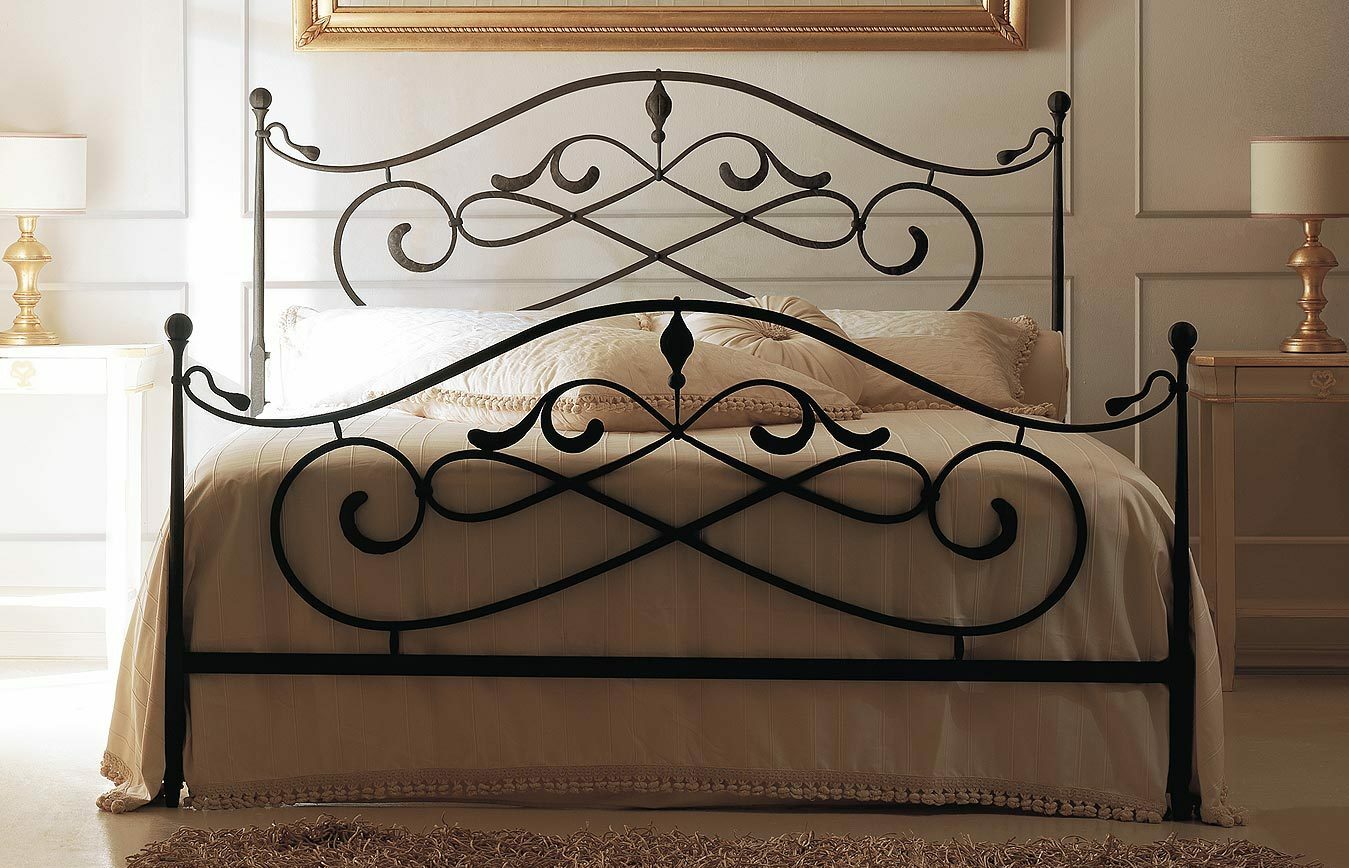 КОВАНЫЕ кровати